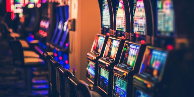 Trải nghiệm chơi các máy chơi game casino trực tuyến tại nhà cái